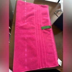 Super long Barbie pink towel